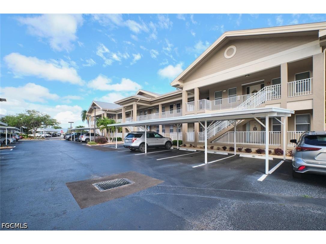 15256 Riverbend Boulevard #202 North Fort Myers FL 33917 2026016678 image2