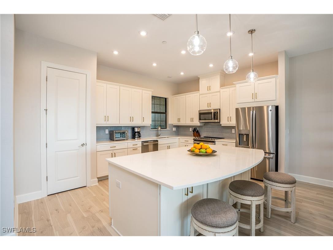 15257 Zeno Way #202 Naples FL 34114 225063836 image3