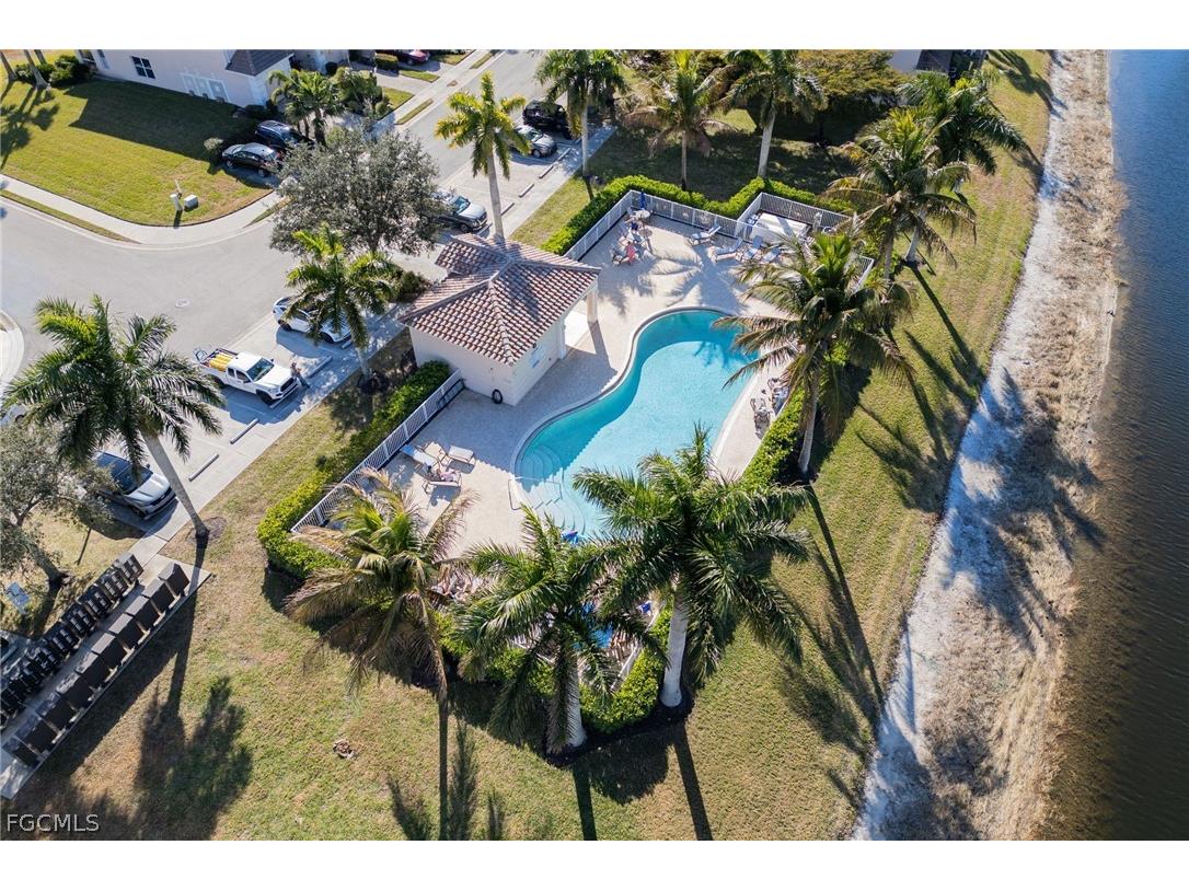 1526 Lake Jessup Circle Cape Coral FL 33909 2026007645 image38