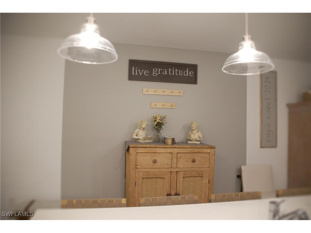 1526 Lake Jessup Circle Cape Coral FL 33909 225074093 image12