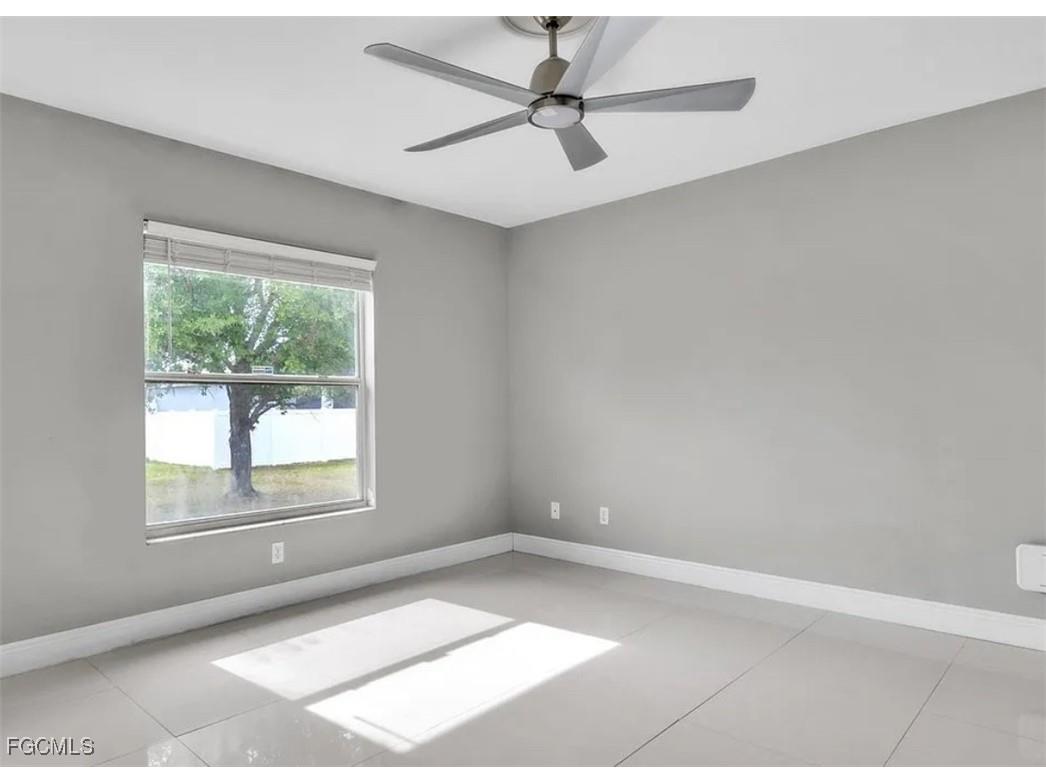 1526 NW 21st Place Cape Coral FL 33993 2025004329 image2