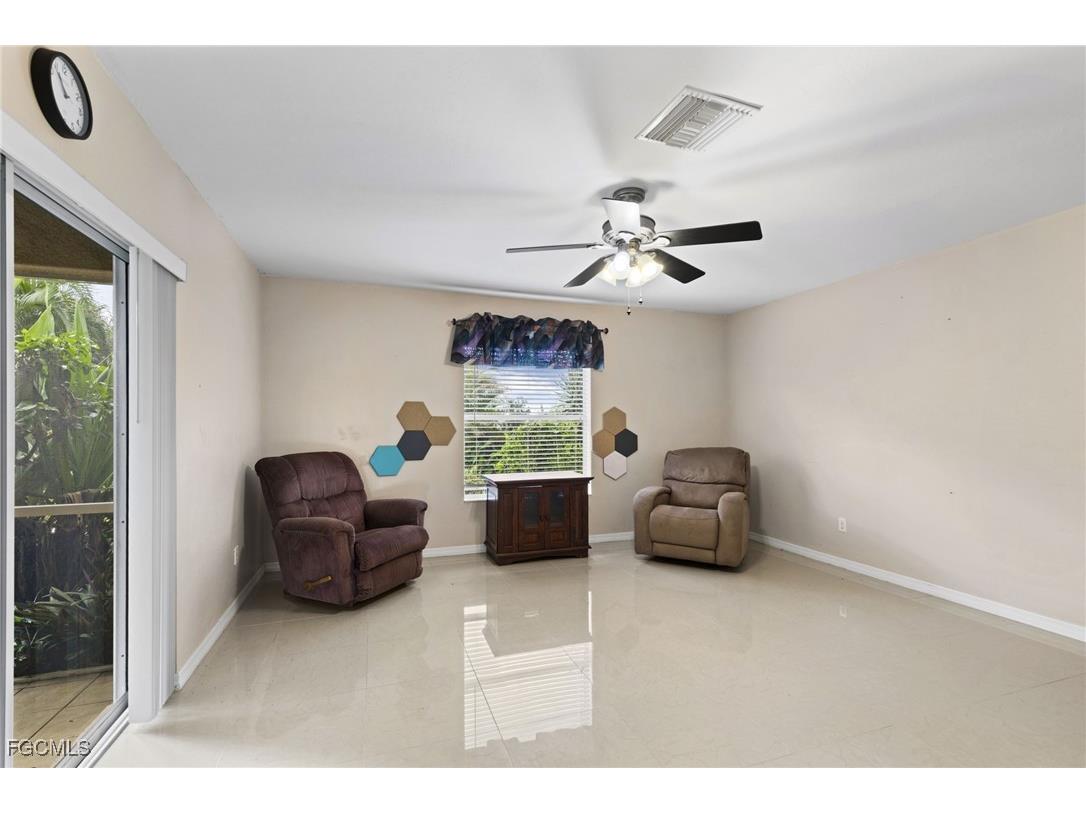 1526 NW 24th Terrace Cape Coral FL 33993 2025015023 image14