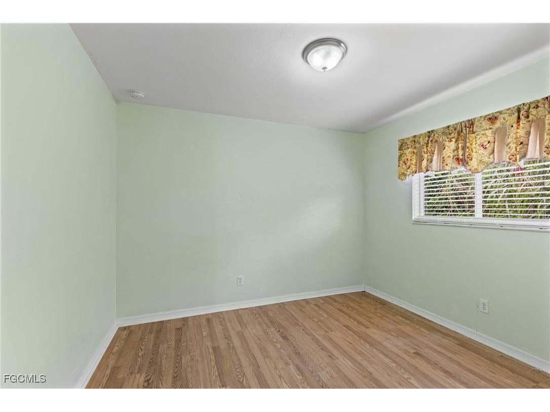 1526 NW 24th Terrace Cape Coral FL 33993 2025015023 image20