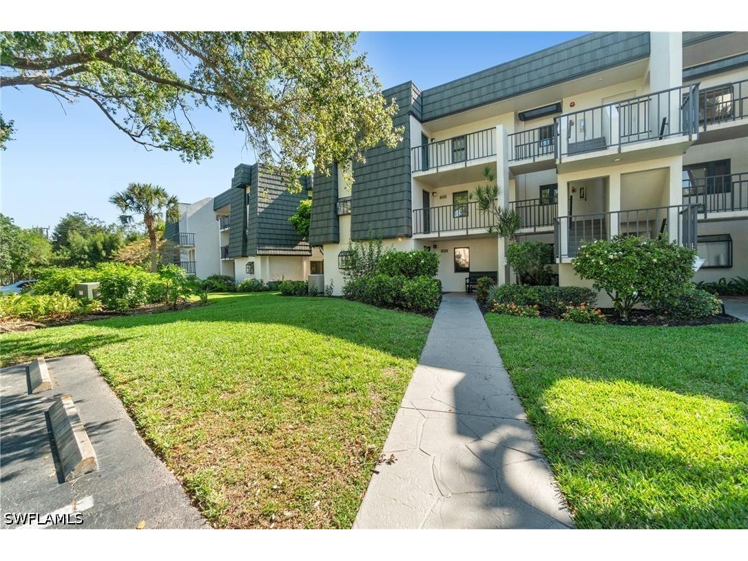 1526 Oyster Catcher Point #1526A Naples FL 34105 226020237 image2
