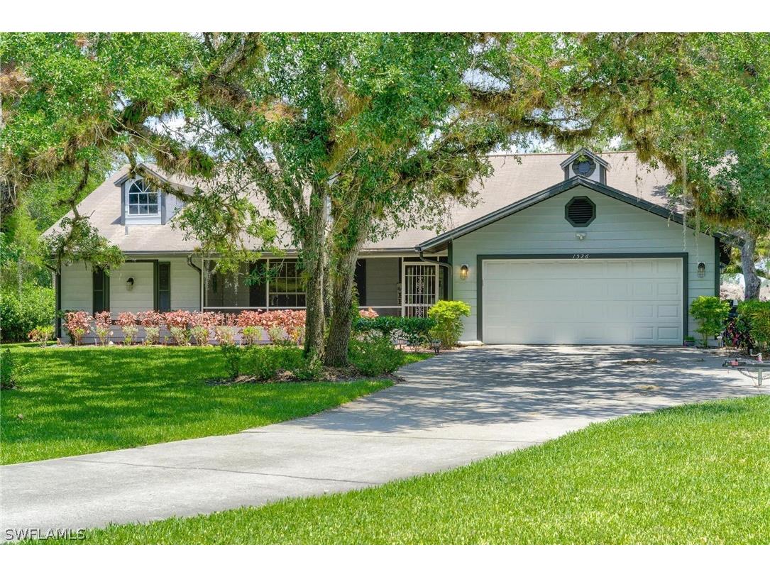 1526 Riverbend Drive Labelle FL 33935 222035778 image1