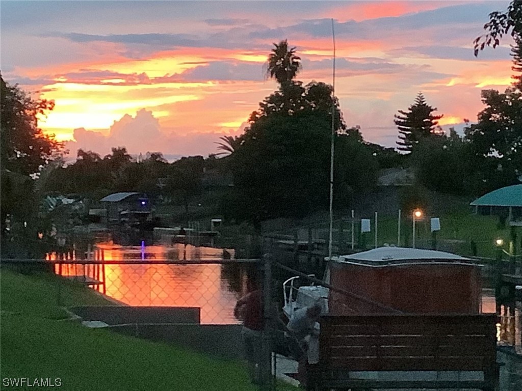 1526 SE 15th Place Cape Coral FL 33990 223061381 image1