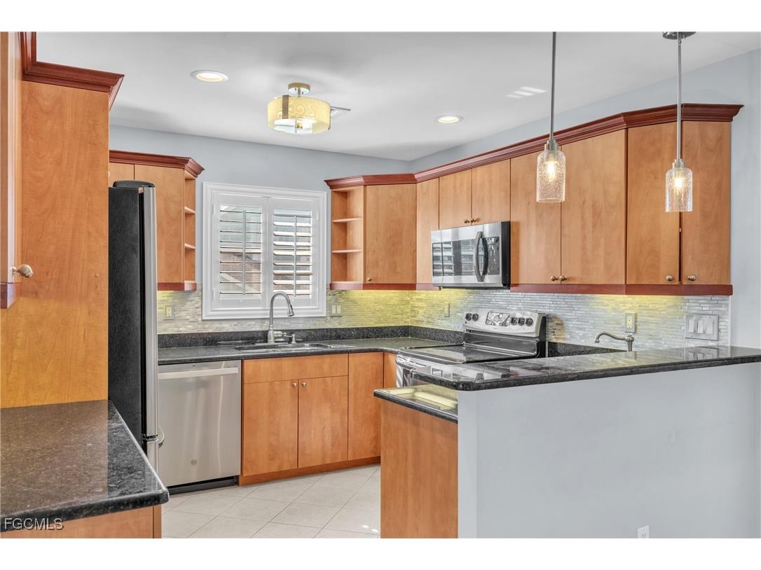 1526 Trafalgar Lane #B Naples FL 34116 2025020504 image19