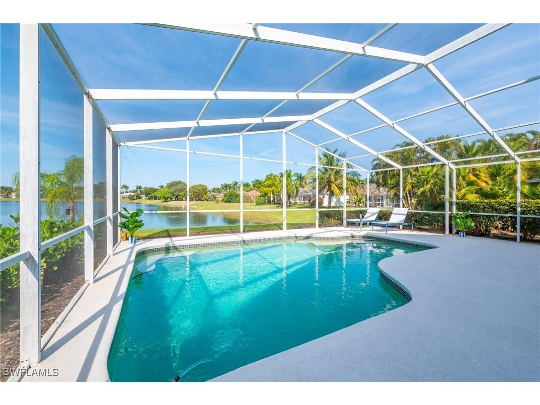 1526 Vintage Lane Naples FL 34104 225083144 image1