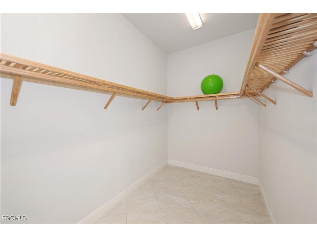 15271 Tahitian Drive Fort Myers FL 33908 2025019377 image20