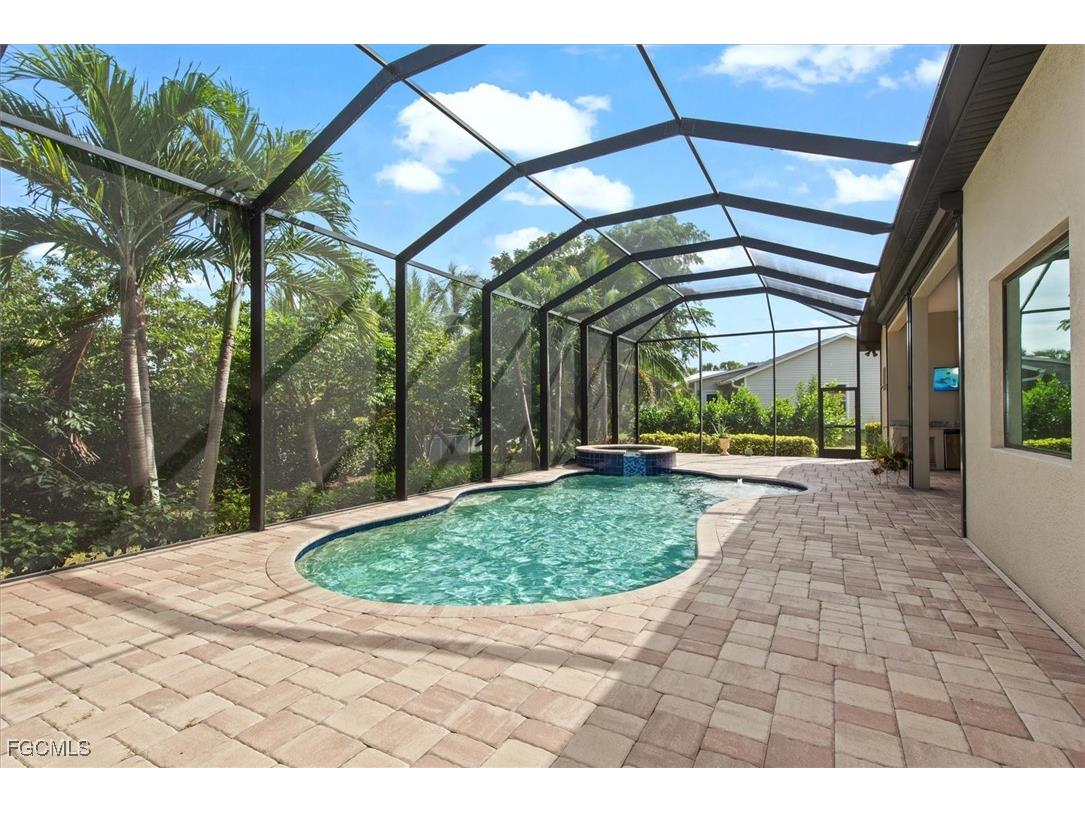 15271 Tahitian Drive Fort Myers FL 33908 2025019377 image28