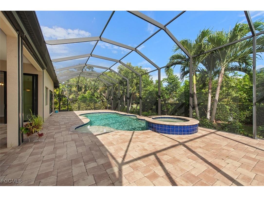 15271 Tahitian Drive Fort Myers FL 33908 2025019377 image32