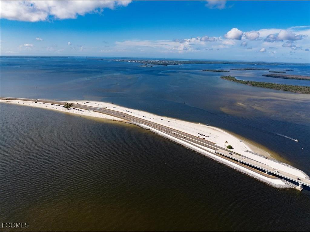 15271 Tahitian Drive Fort Myers FL 33908 2025019377 image37