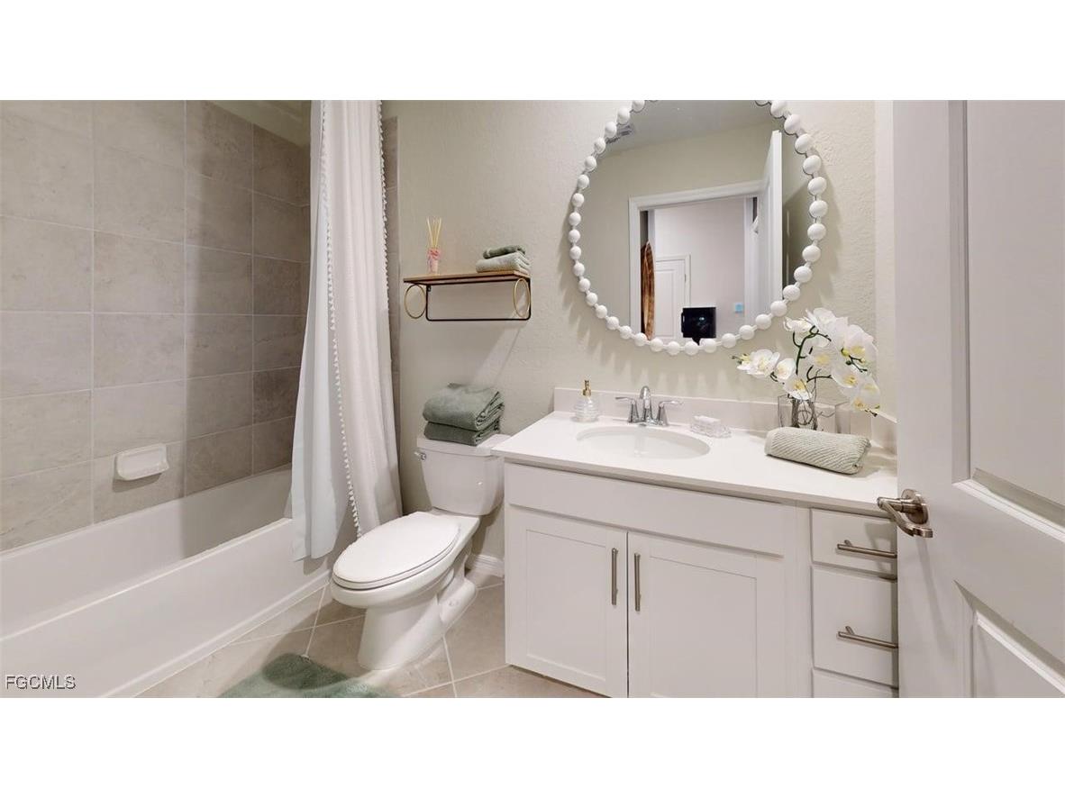 15275 Green Acres Avenue #323 Punta Gorda FL 33982 2025022354 image2