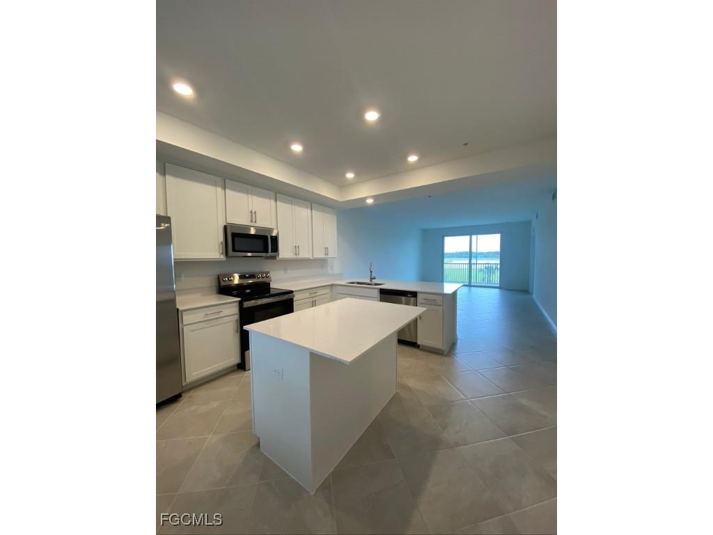 15275 Green Acres Avenue #324 Punta Gorda FL 33982 2025009400 image3