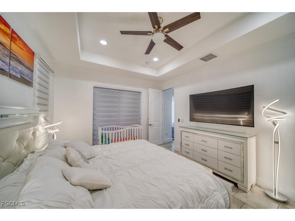 1528 NW 24th Place Cape Coral FL 33993 2025023524 image12