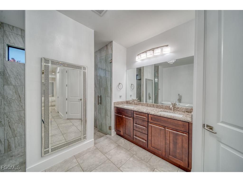 1528 NW 24th Place Cape Coral FL 33993 2025023524 image18