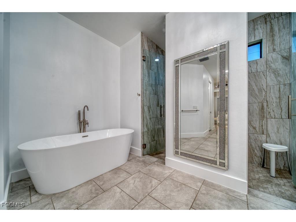 1528 NW 24th Place Cape Coral FL 33993 2025023524 image22