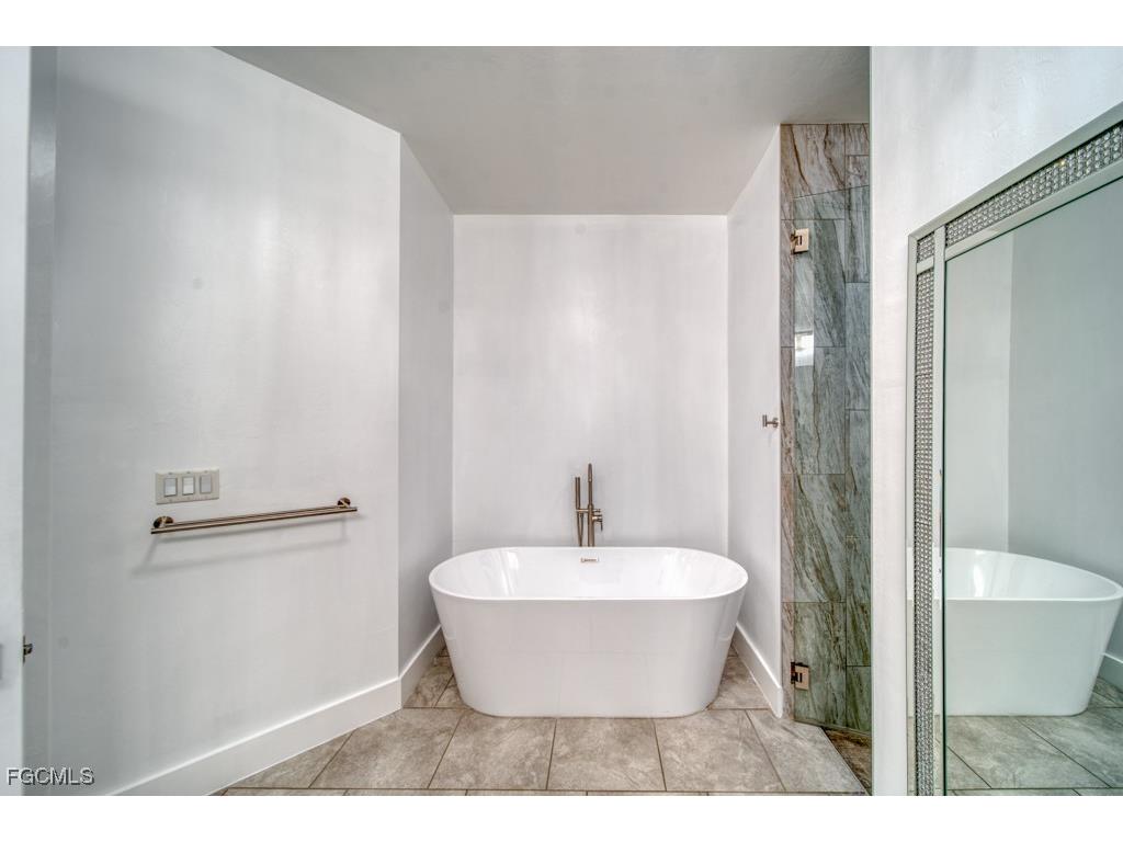 1528 NW 24th Place Cape Coral FL 33993 2025023524 image23