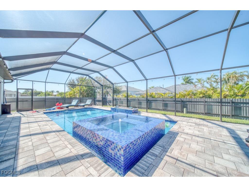 1528 NW 24th Place Cape Coral FL 33993 2025023524 image37