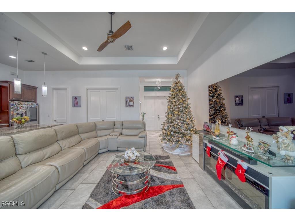 1528 NW 24th Place Cape Coral FL 33993 2025023524 image4