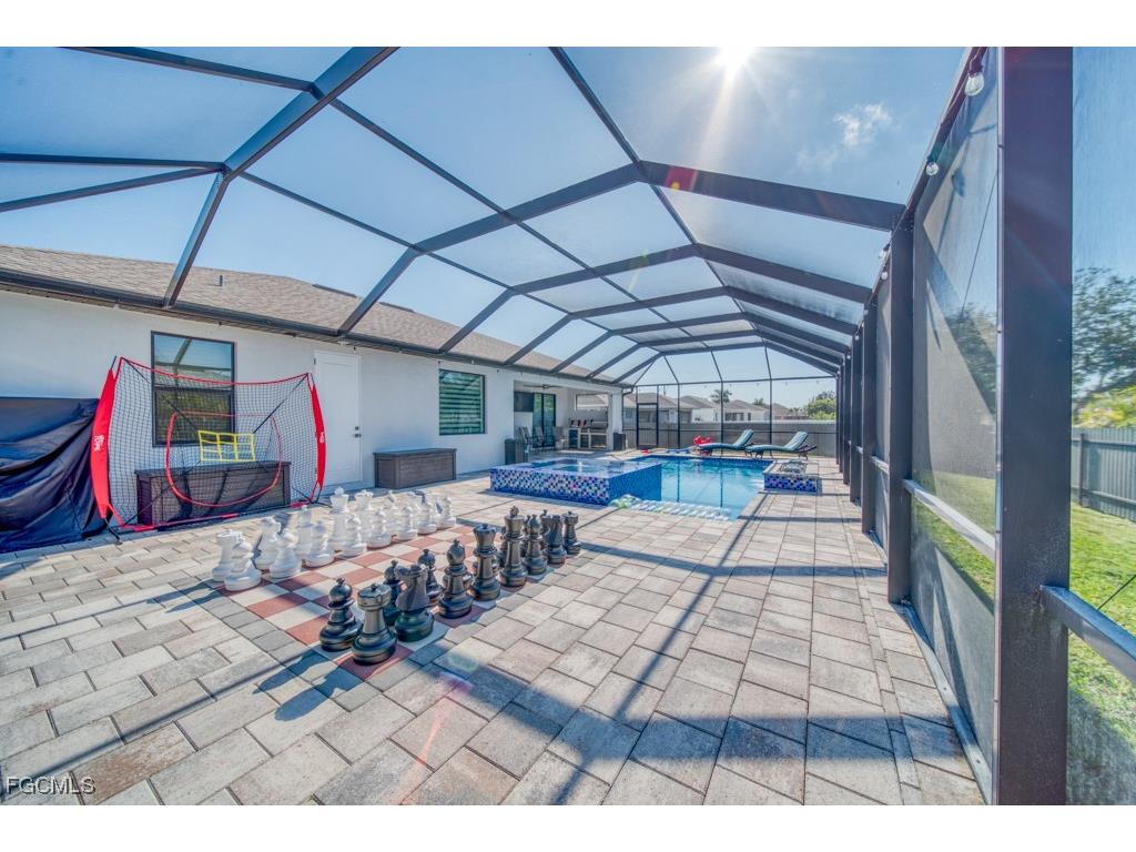 1528 NW 24th Place Cape Coral FL 33993 2025023524 image41