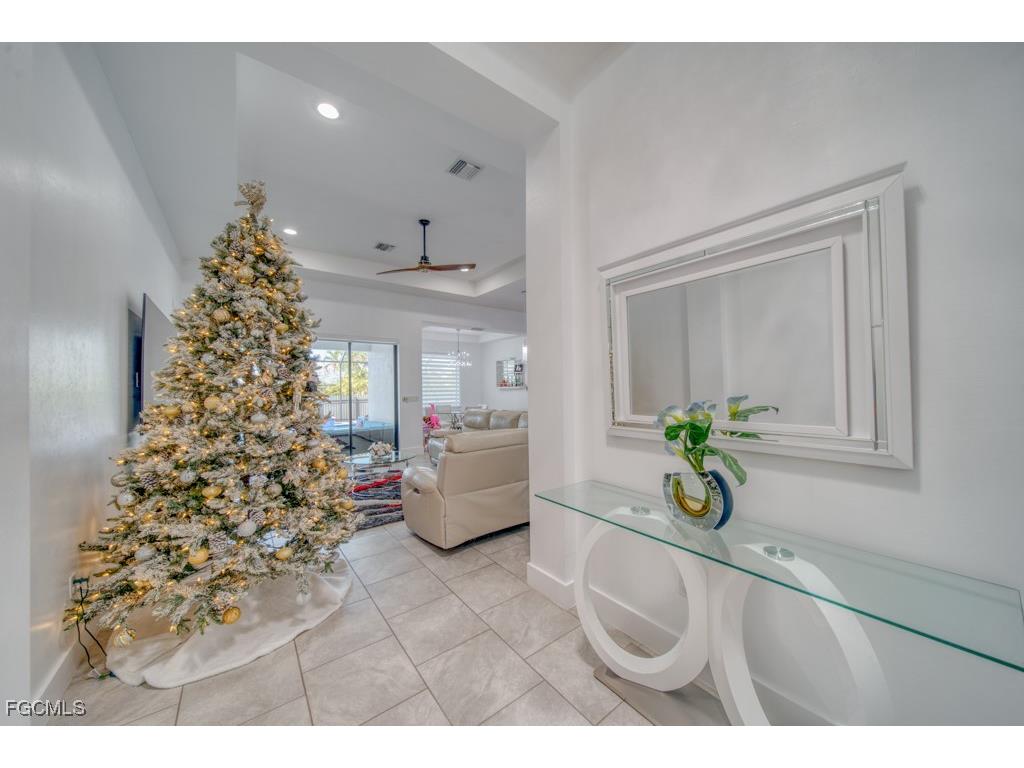 1528 NW 24th Place Cape Coral FL 33993 2025023524 image5