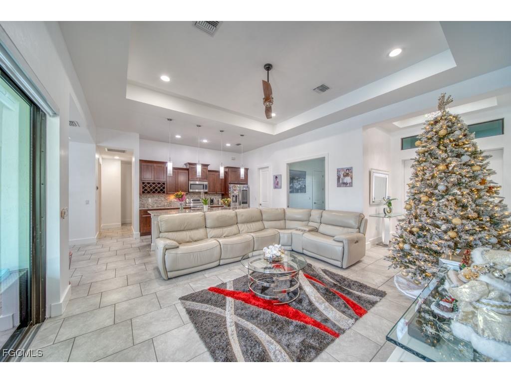 1528 NW 24th Place Cape Coral FL 33993 2025023524 image6