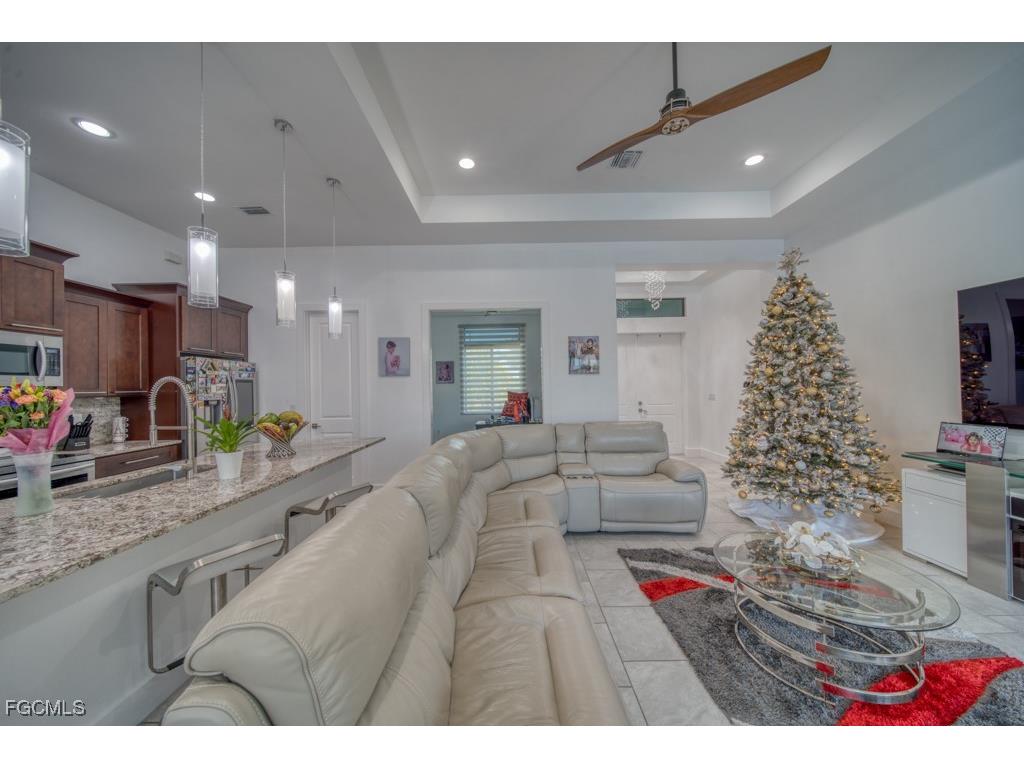 1528 NW 24th Place Cape Coral FL 33993 2025023524 image7