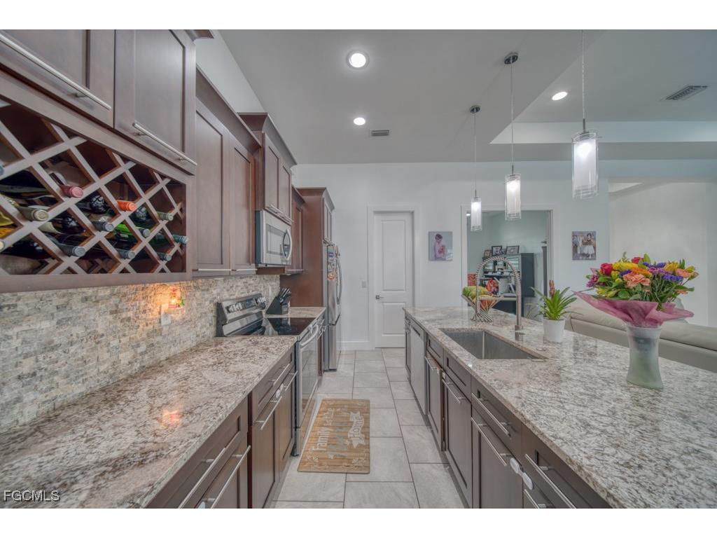 1528 NW 24th Place Cape Coral FL 33993 2025023524 image9