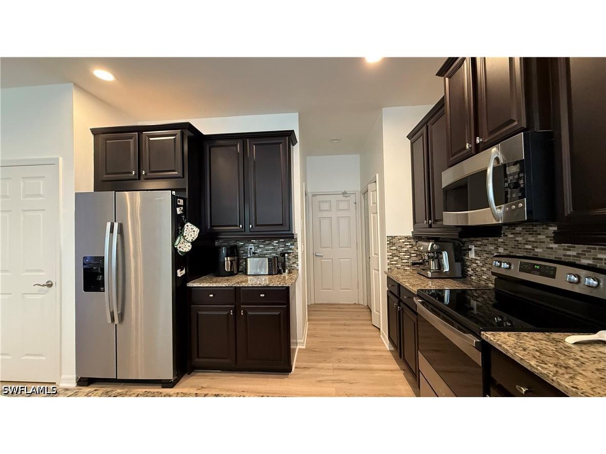 15286 Summit Place Circle #175 Naples FL 34119 226025561 image7