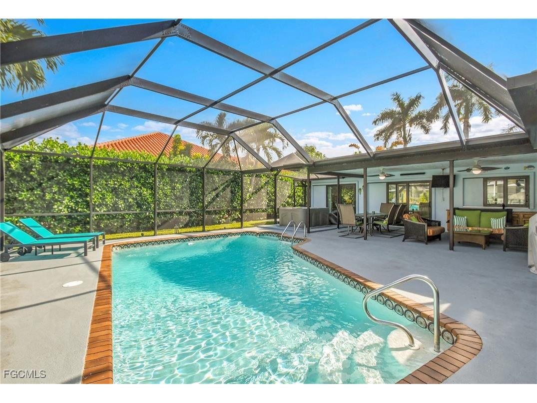 1529 SW 52nd Terrace Cape Coral FL 33914 2025023884 image3