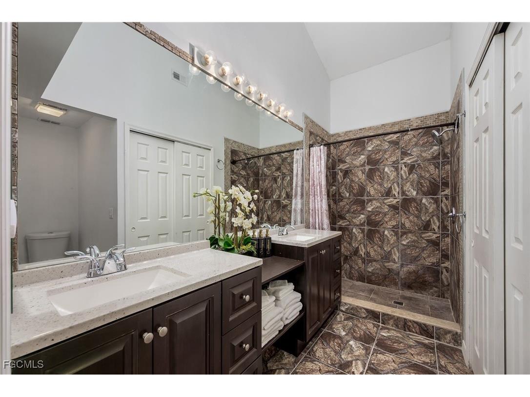 15298 Cricket Lane Fort Myers FL 33919 2025019693 image23