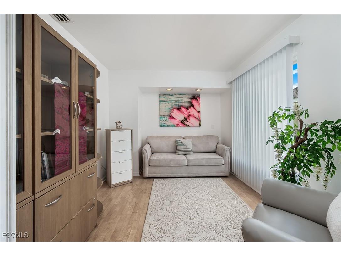 15298 Cricket Lane Fort Myers FL 33919 2025019693 image25