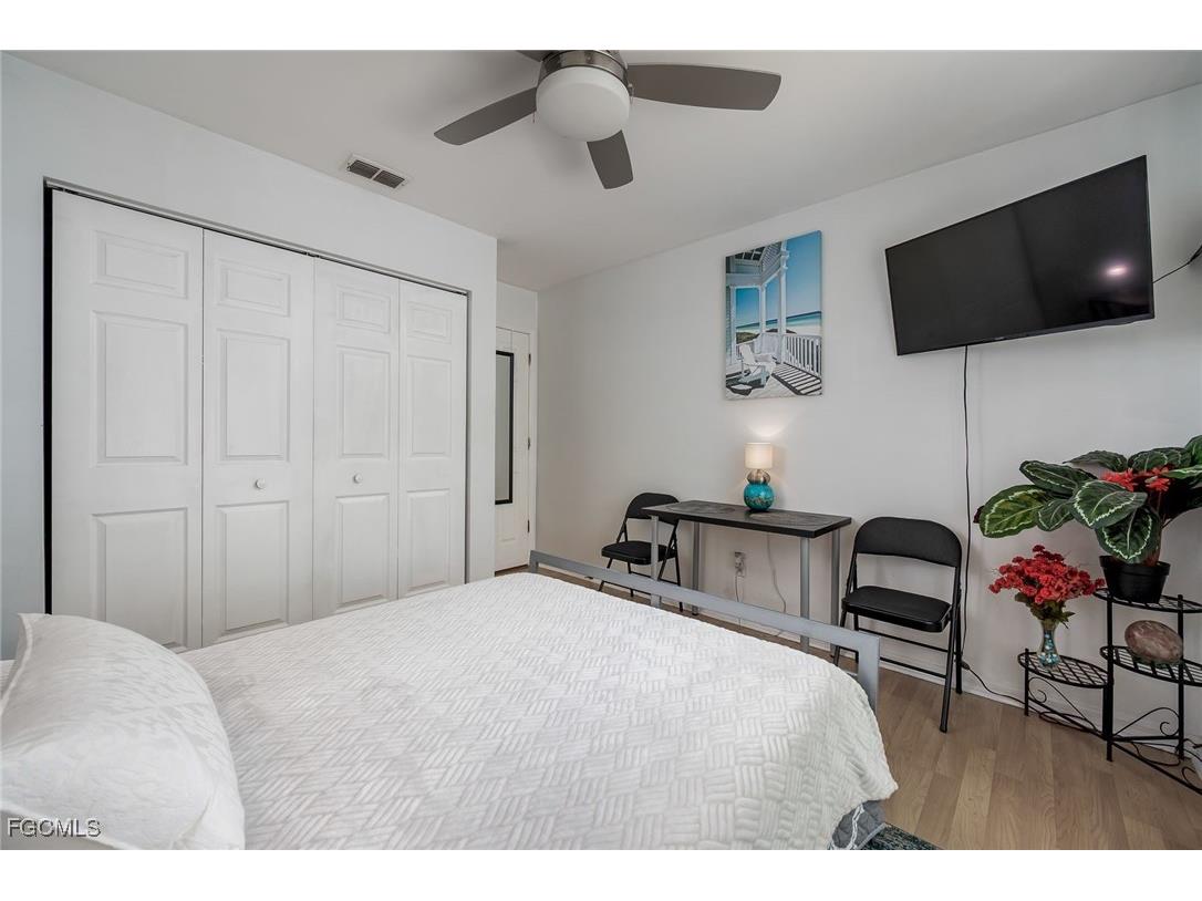 15298 Cricket Lane Fort Myers FL 33919 2025019693 image29