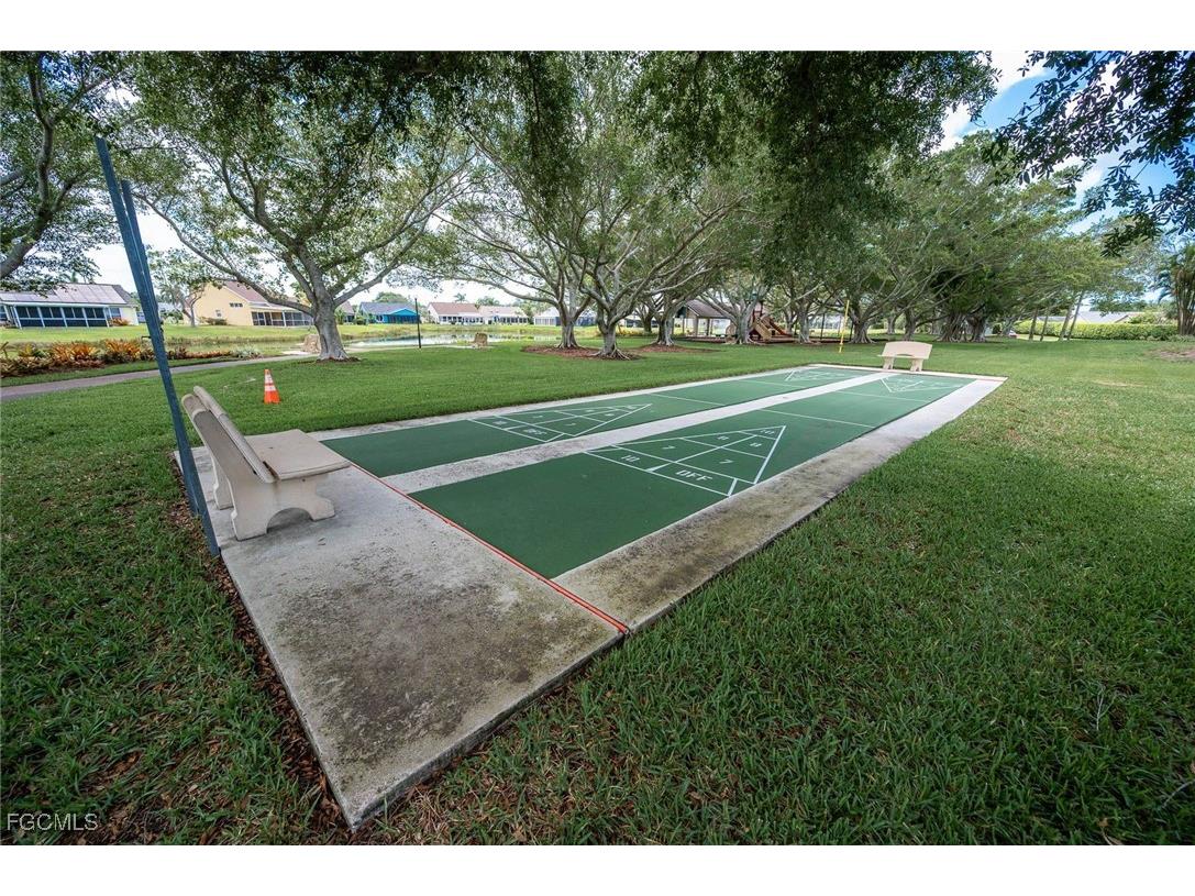15298 Cricket Lane Fort Myers FL 33919 2025019693 image37