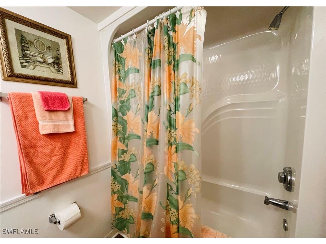 153 Gabriel Circle #3003 Naples FL 34104 225084282 image17