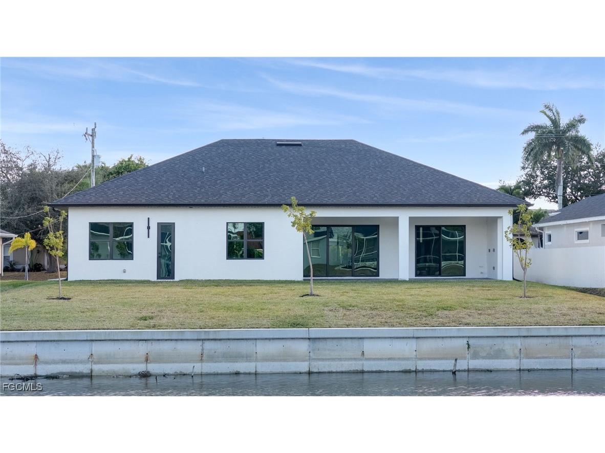 153 SE 21st Street Cape Coral FL 33990 2025024827 image22