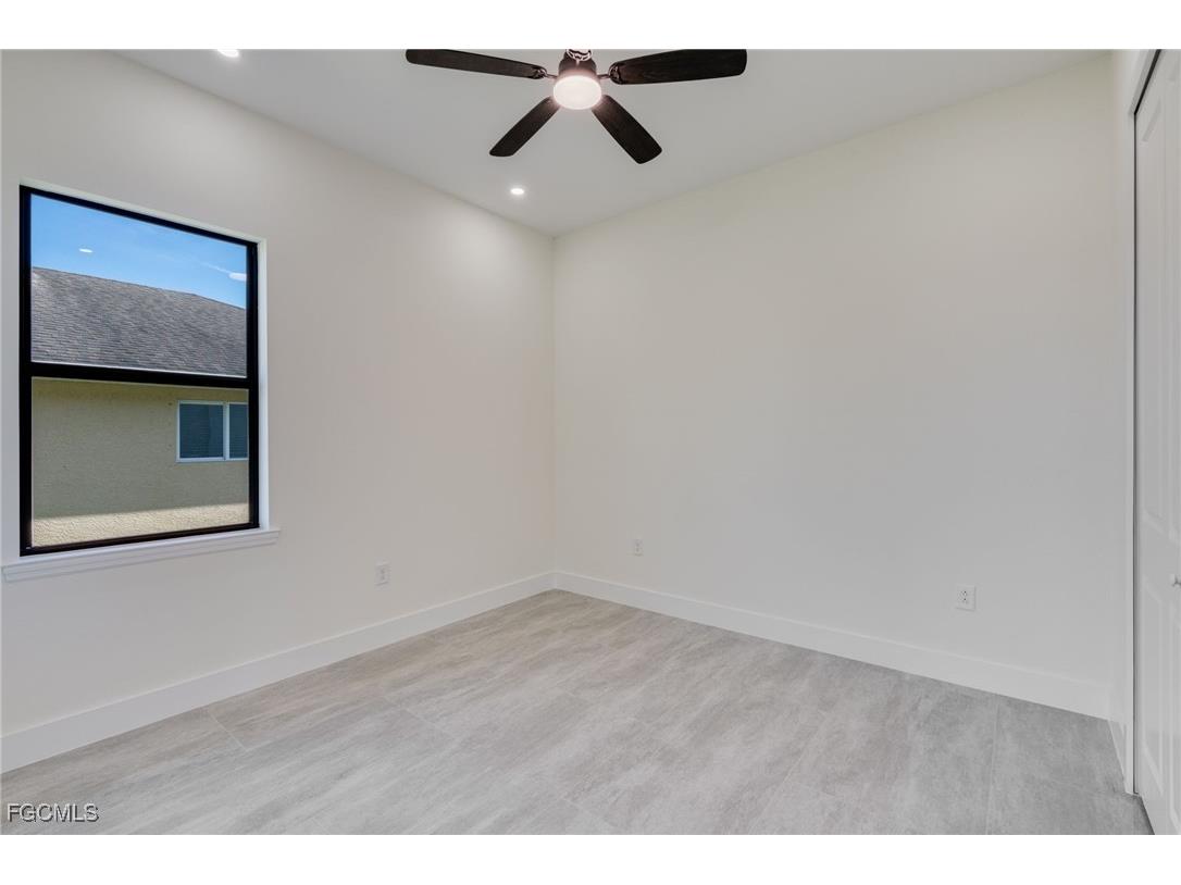 153 SE 21st Street Cape Coral FL 33990 2025024840 image12