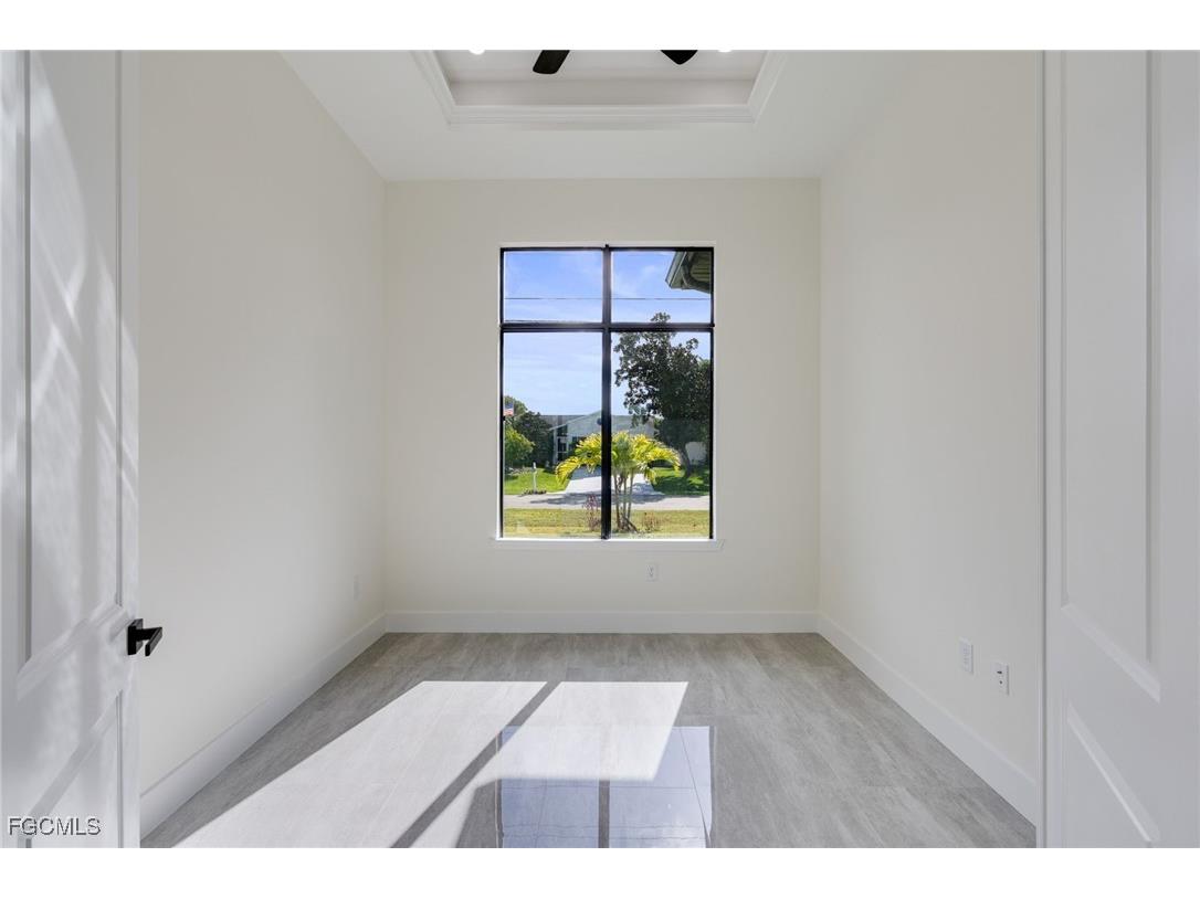 153 SE 21st Street Cape Coral FL 33990 2025024840 image5