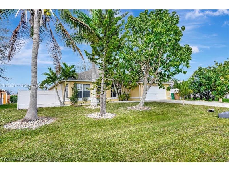 153 SE 25th Lane Cape Coral FL 33904 224018022 image1