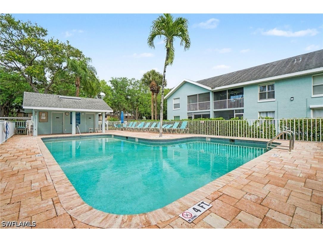 153 Wading Bird Circle #J201 Naples FL 34110 226013843 image32