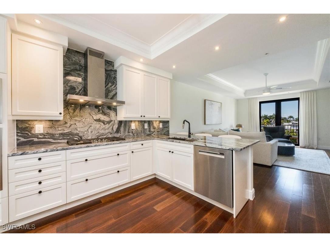 1530 5th Avenue S #208C Naples FL 34102 225024500 image11