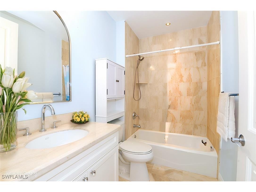 1530 5th Avenue S #208C Naples FL 34102 225024500 image25