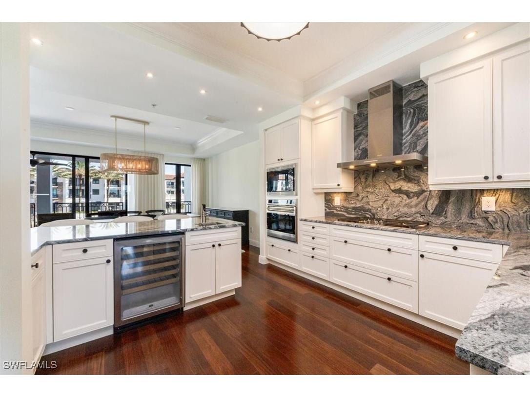 1530 5th Avenue S #208C Naples FL 34102 225024500 image8