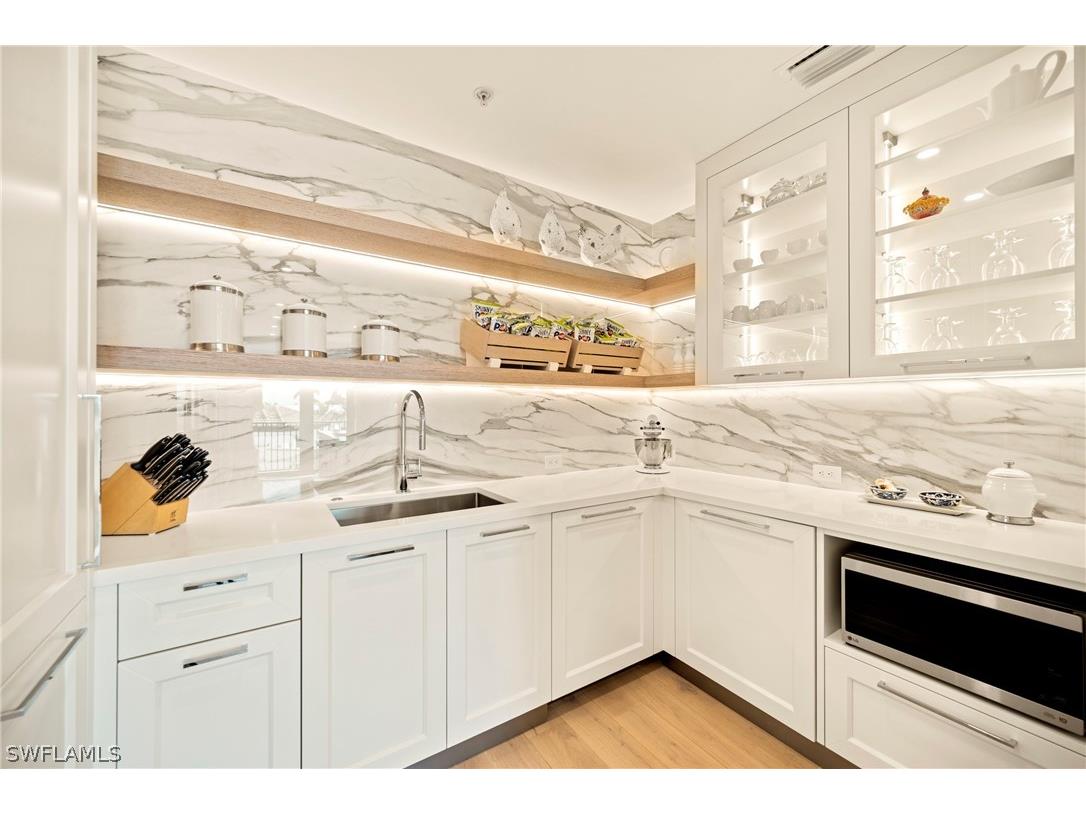 1530 5th Avenue S #C210 Naples FL 34102 226008412 image14