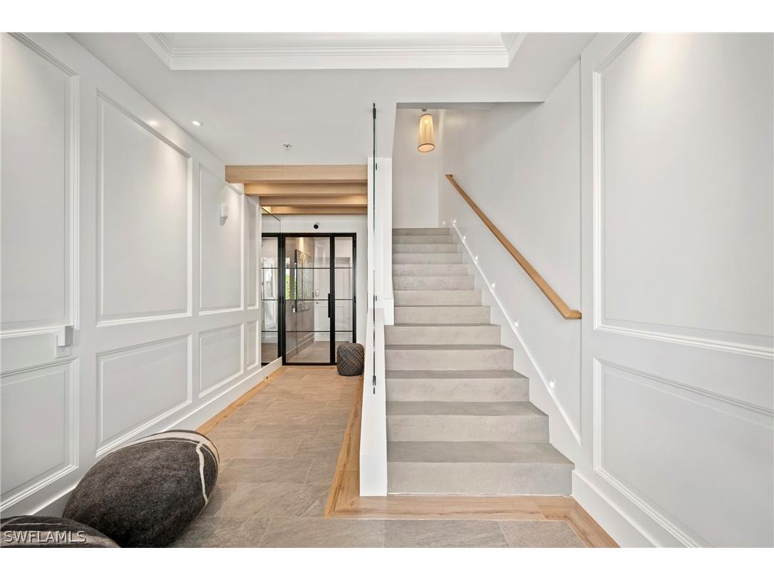 1530 5th Avenue S #C210 Naples FL 34102 226008412 image2