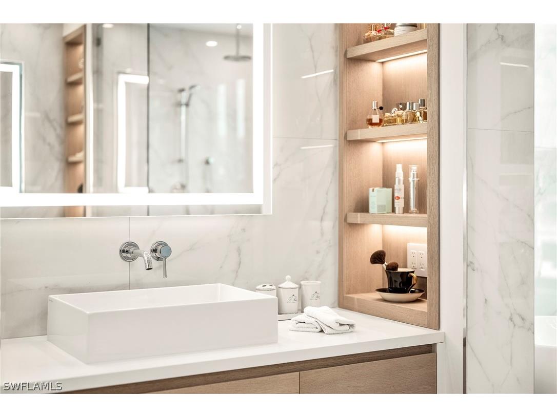 1530 5th Avenue S #C210 Naples FL 34102 226008412 image23