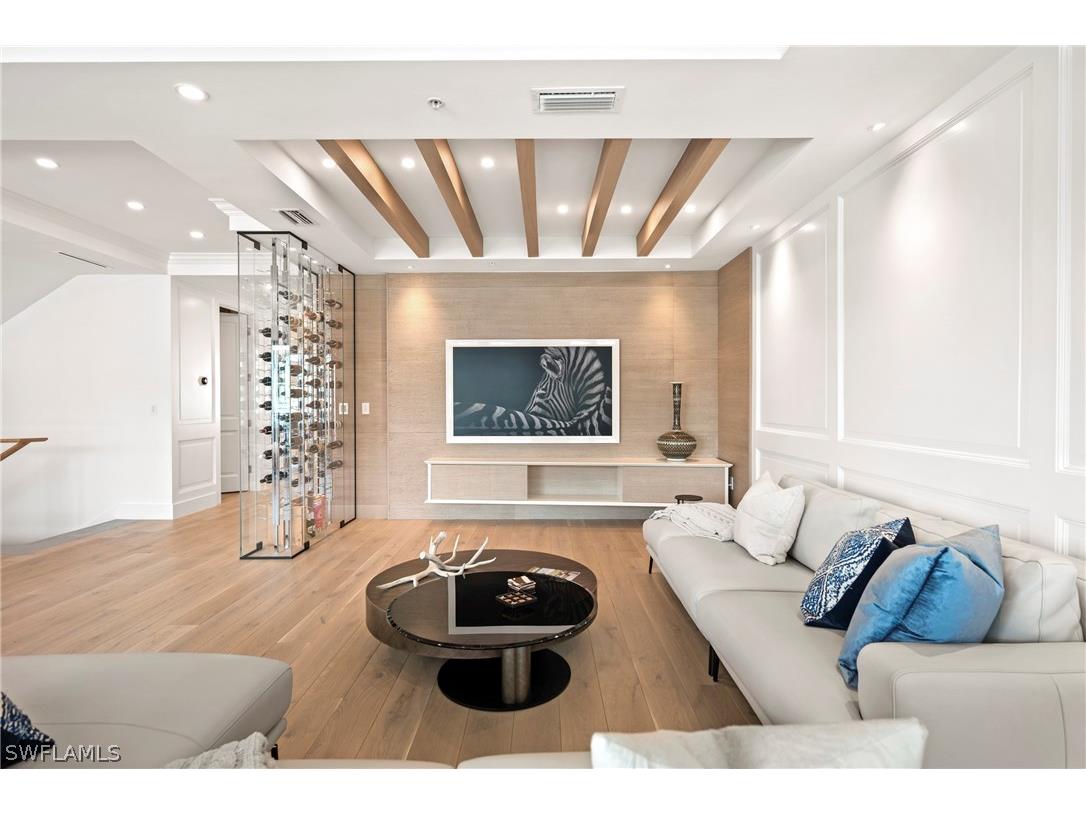 1530 5th Avenue S #C210 Naples FL 34102 226008412 image4