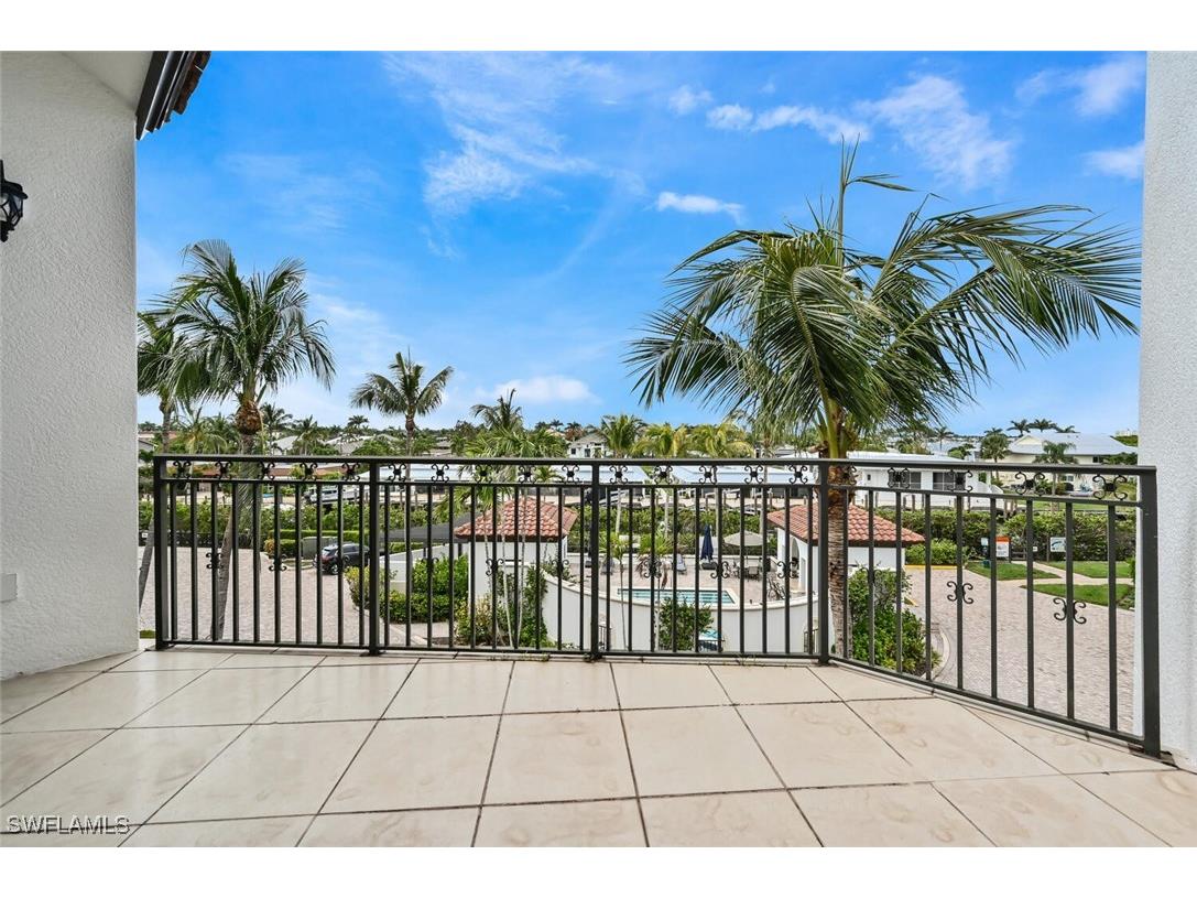 1530 5th Avenue S #C311 Naples FL 34102 225082492 image30