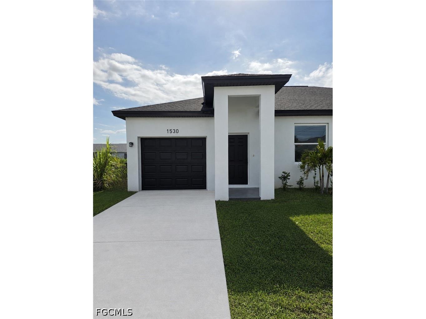 1530 Gilbert Ave S Lehigh Acres FL 33973 2026028223 image1